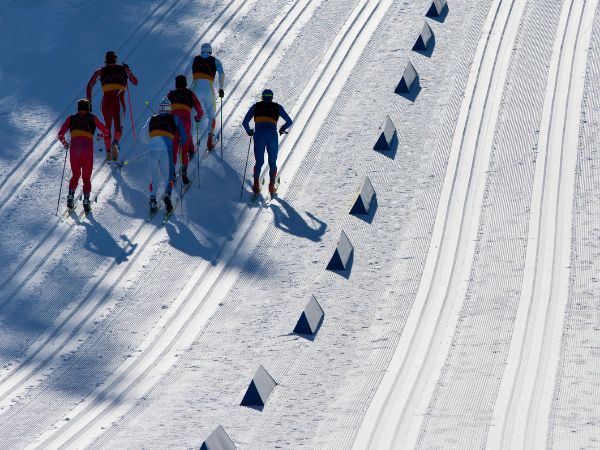 Przygotowanie do biegów narciarskich: Trening, dieta dla osiągnięcia szczytowej formy i sukcesu w zawodach